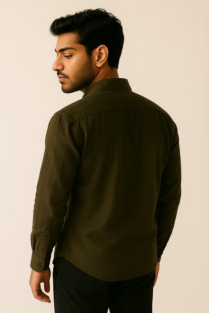 Olive Slub Shirt Model 2